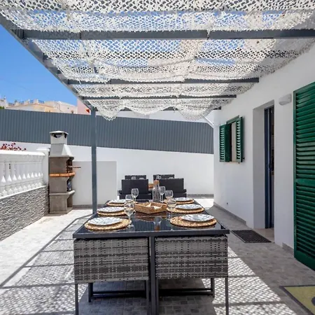 Le Petit Charme Holiday home *