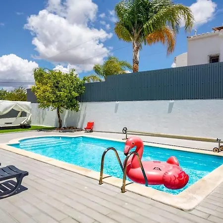 Vakantiehuis Le Petit Charme *